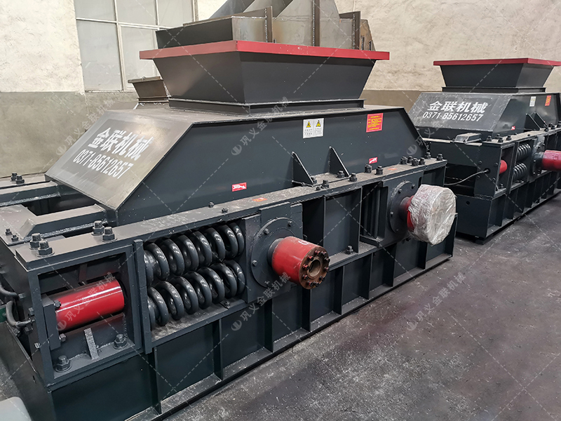 日產(chǎn)1000噸的對(duì)輥破碎機(jī)生產(chǎn)線報(bào)價(jià)，哪里的廠家更劃算？