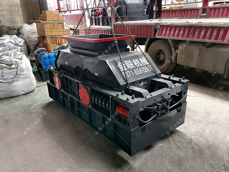 對(duì)輥破碎機(jī)破1噸礦石消耗多少電？