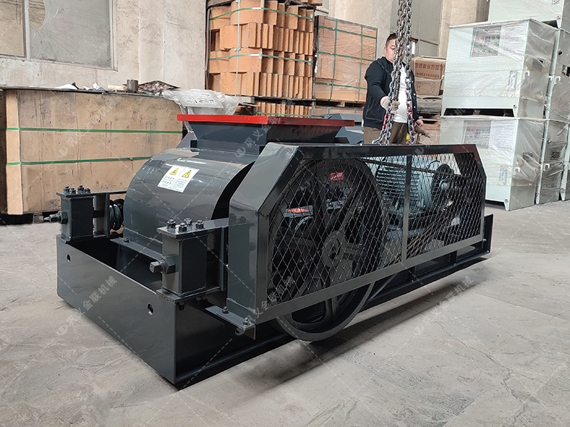 雙齒輥破碎機相比傳統(tǒng)破碎機具有哪些優(yōu)勢？