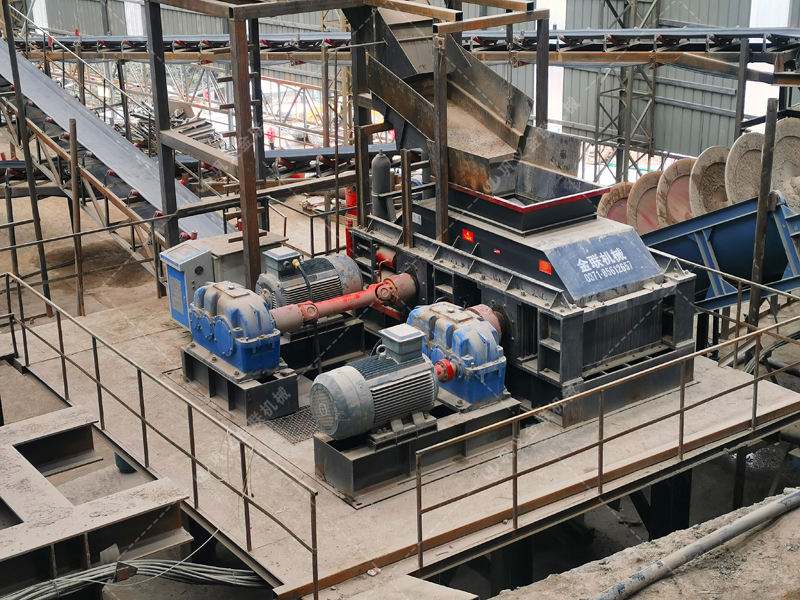 機制砂品質(zhì)參差不齊？液壓對輥制砂機如何實現(xiàn)高品質(zhì)細砂生產(chǎn)？
